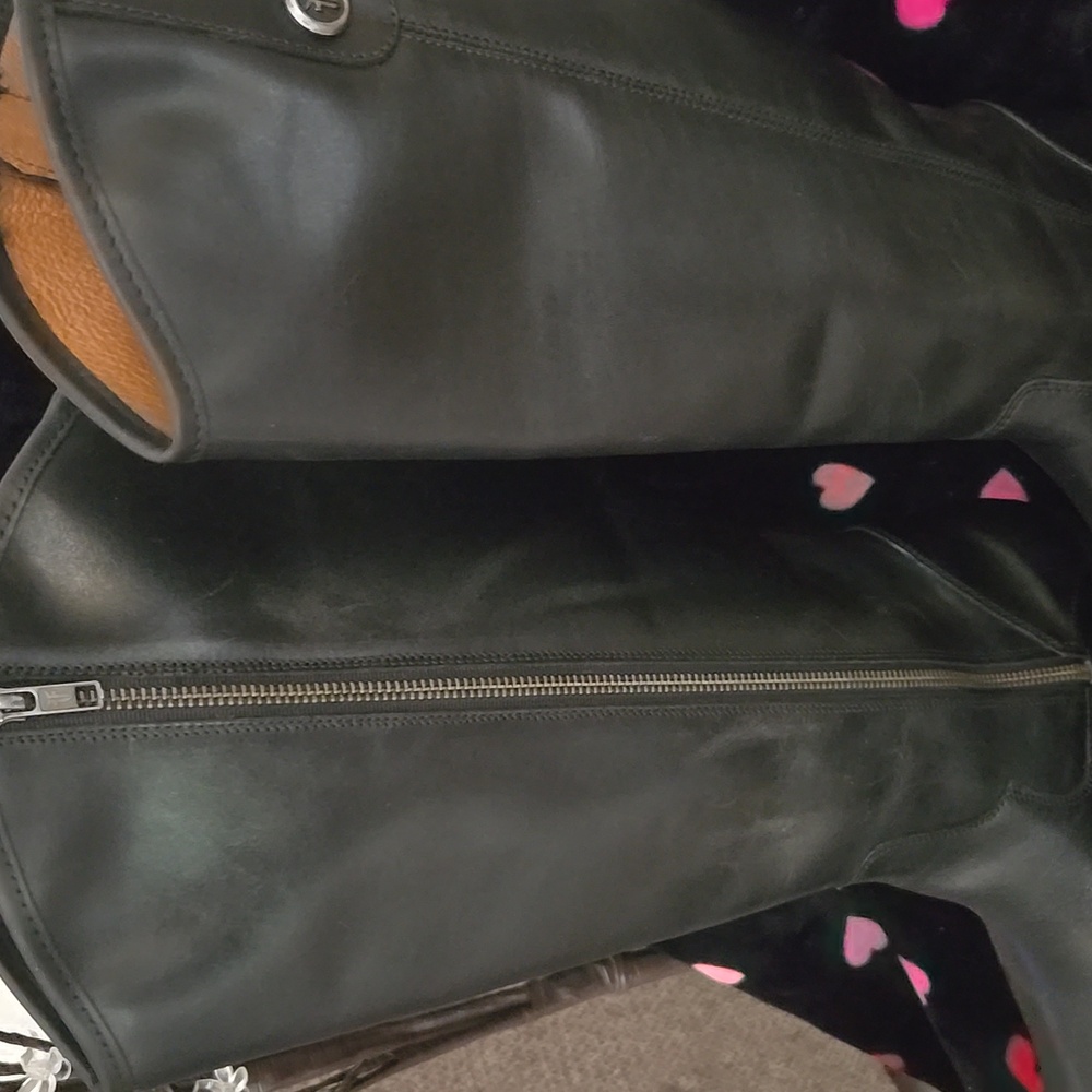 Frye Black Melissa Button Zipper 9 1/2 - Picture 3 of 5